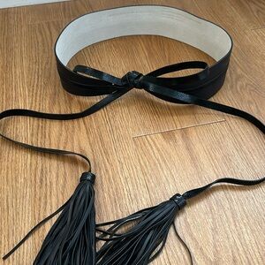 White House Black Market Obi Belt